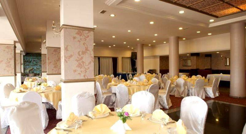 Büyük Truva Oteli, Adana, Adana Merkez, 28594